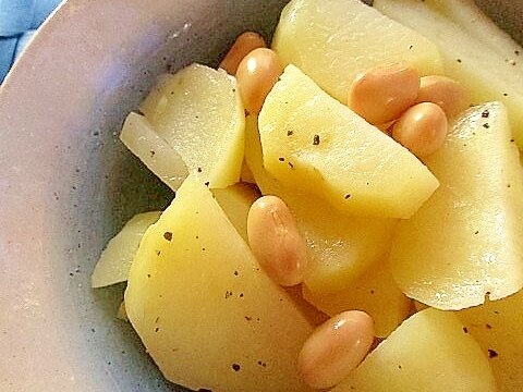 レンジで♪じゃがいもと蒸し大豆のサラダ